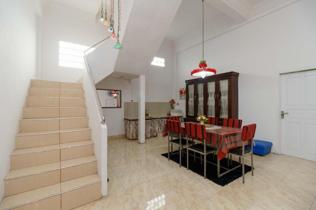 Reddoorz Syariah Near Museum Tsunami Aceh 2 Geutieue Ngoại thất bức ảnh